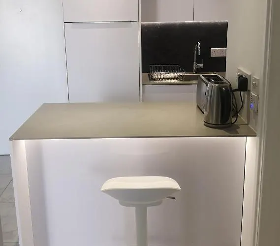 Lykavitos דירה *