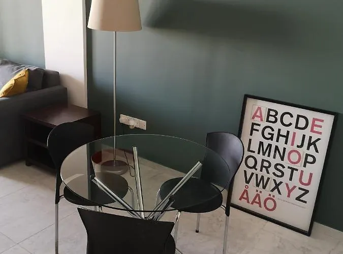 莱卡维托斯公寓