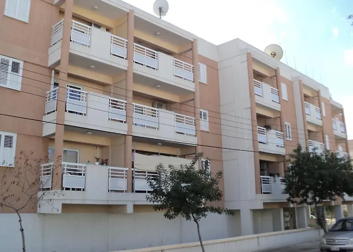 莱卡维托斯公寓 * 尼科西亚